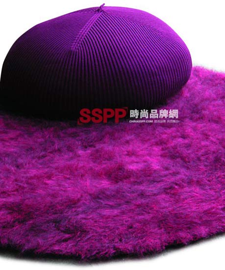 百變?cè)煨捅壤麜r(shí)Casalis布藝沙發(fā)高雅